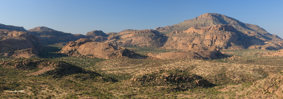 Ameib Ranch from Philipp's Cave  - Click to open panorama !